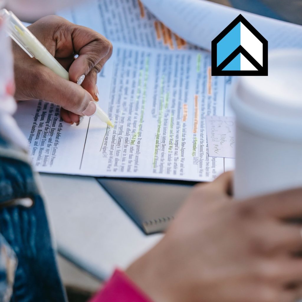 Algo esencial al comprar a una inmobiliaria 🏡📄